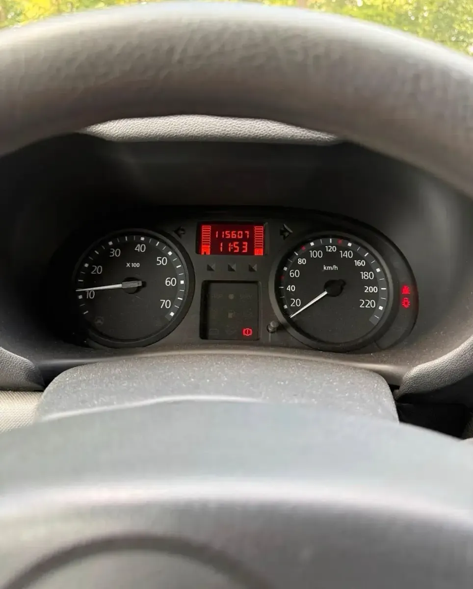 Gebraucht Renault Clio 55 PS (40 kW) 2009 Weiß Kleinwagen
