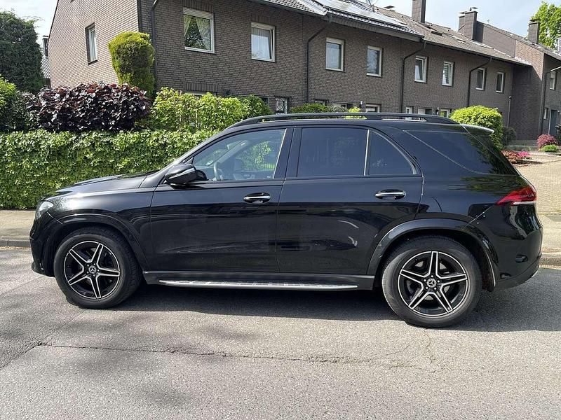 Gebraucht Mercedes GLE450 AMG 367 PS (269 kW) 2022 Schwarz SUV