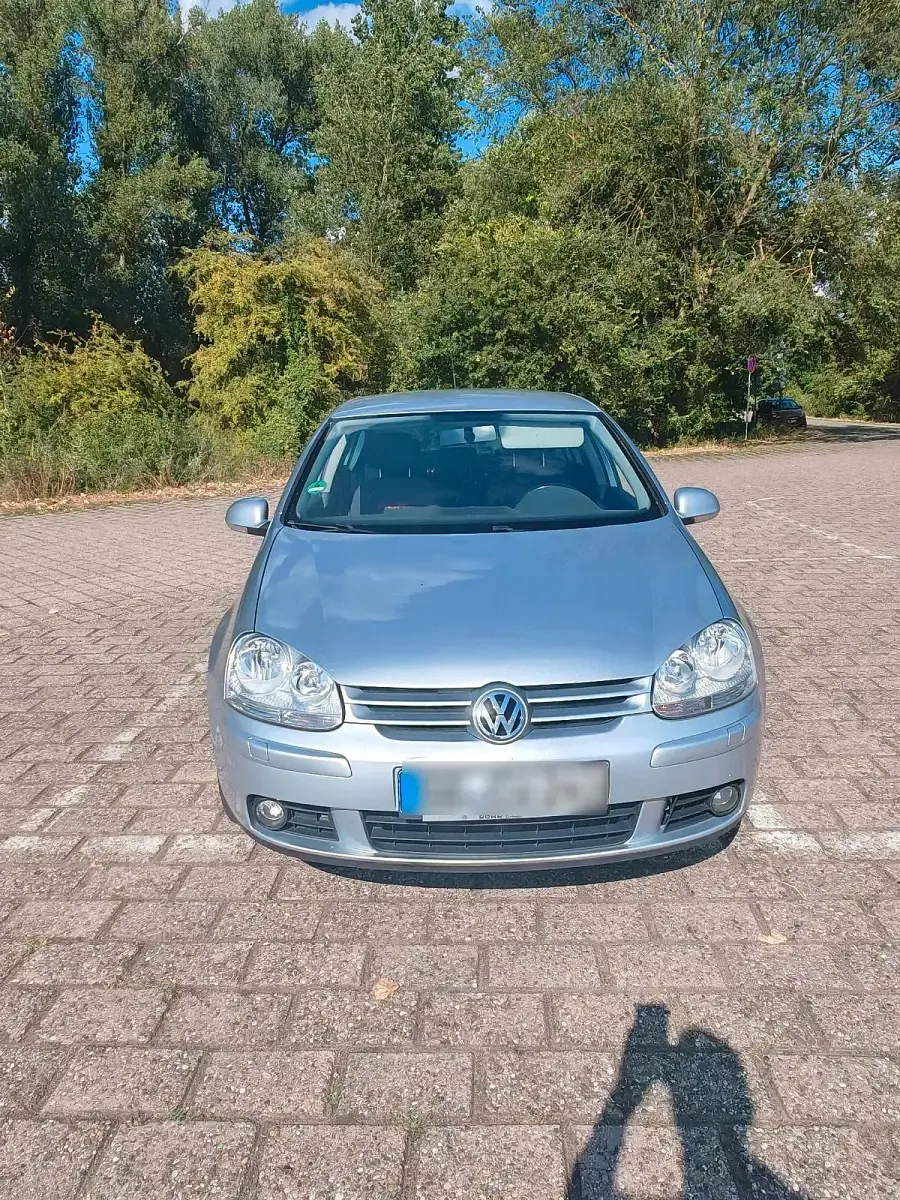 Gebraucht VW Golf V 140 PS (102 kW) 2006 Silber Kleinwagen