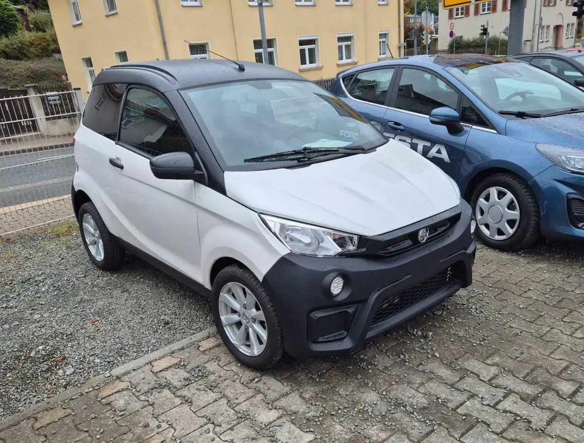 Używany Aixam Crossline Evo 2023 Biały Hatchback