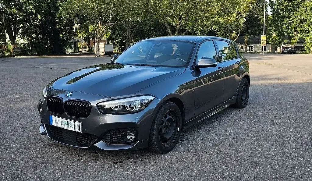 Gebraucht BMW 118 M Sport 150 PS (110 kW) 2019 Grau Kleinwagen