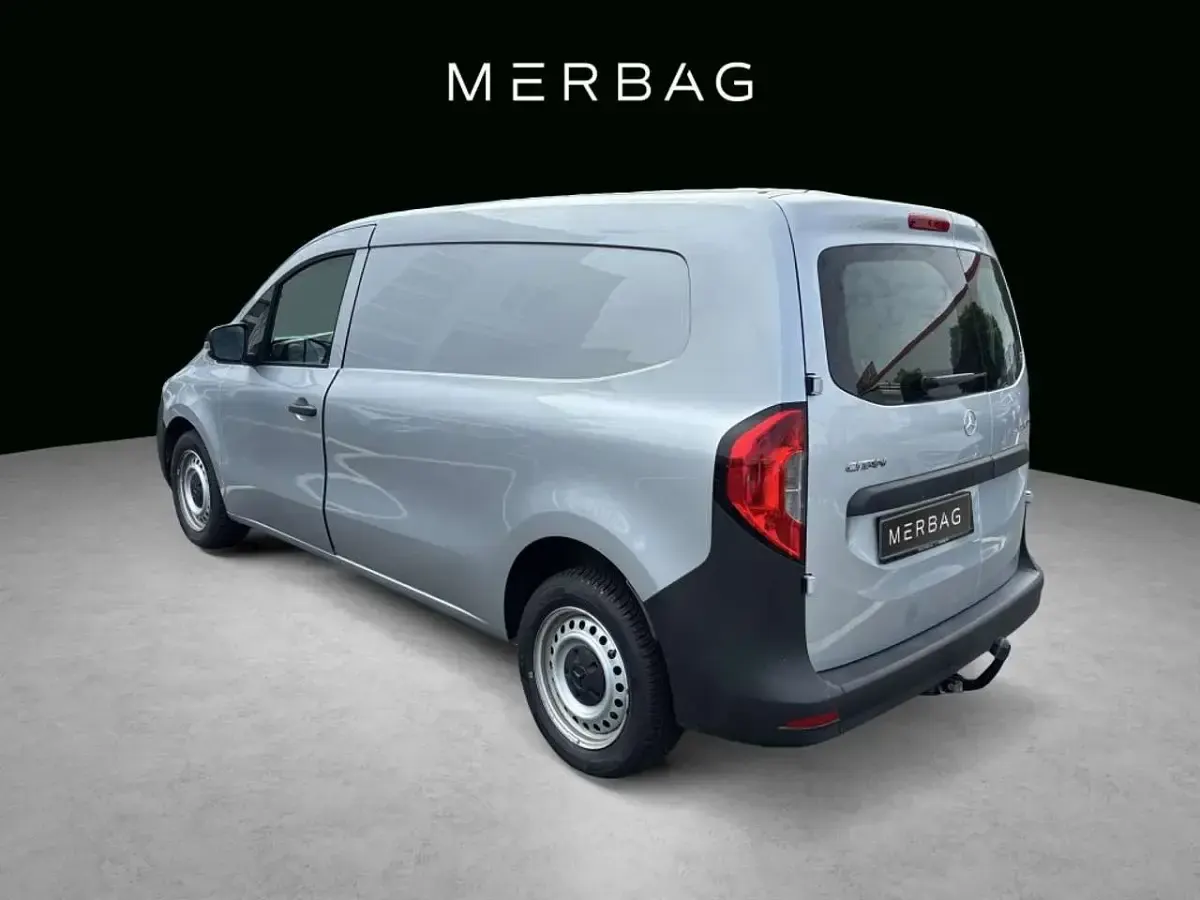 Gebraucht Mercedes Citan 112 116 PS (85 kW) 2023 Silber Van / Kleinbus