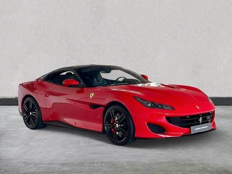 Second-hand Ferrari Portofino 600 CP (441 kW) 2019 Roșu Cabrio