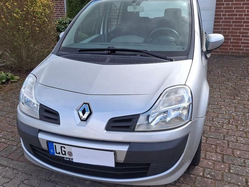 Gebraucht Renault Grand Modus Authentique 101 PS (74 kW) 2008 Grau Van / Kleinbus