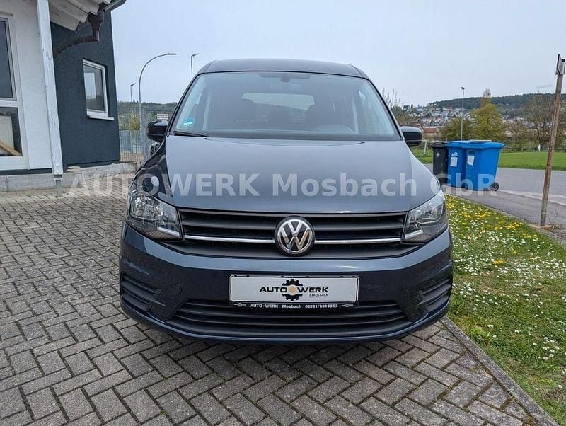 Gebraucht VW Caddy Trendline 125 PS (91 kW) 2017 Blau Van / Kleinbus