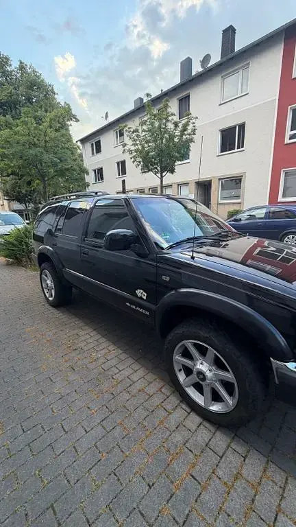Gebraucht Chevrolet Blazer LT 193 PS (141 kW) 1998 Schwarz SUV
