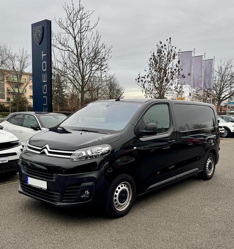 Schwarz Gebraucht 2019 Citroën Jumpy Van / Kleinbus | 18.999 € - Bild 1/4