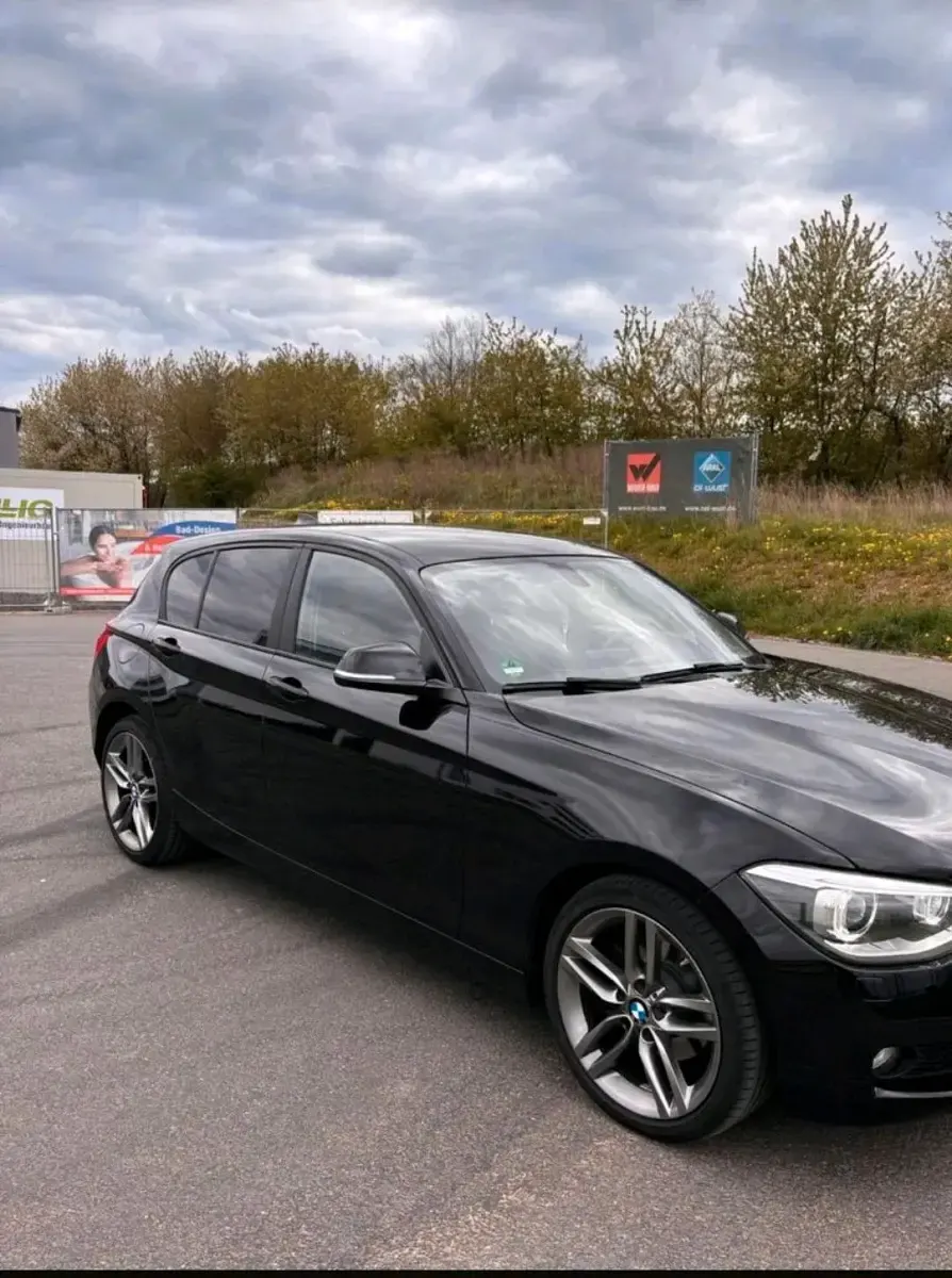 Gebraucht BMW 120 184 PS (135 kW) 2014 Schwarz Kleinwagen