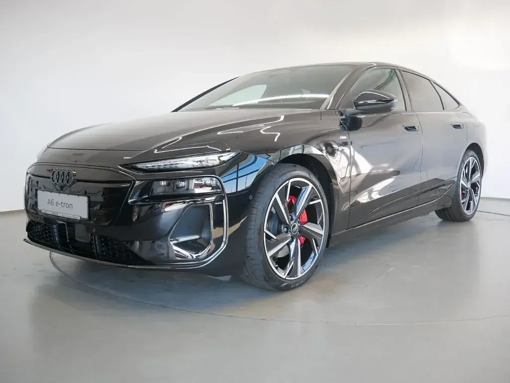 Neu Audi e-tron Business 314 kW (428 PS) 2026 Schwarz SUV