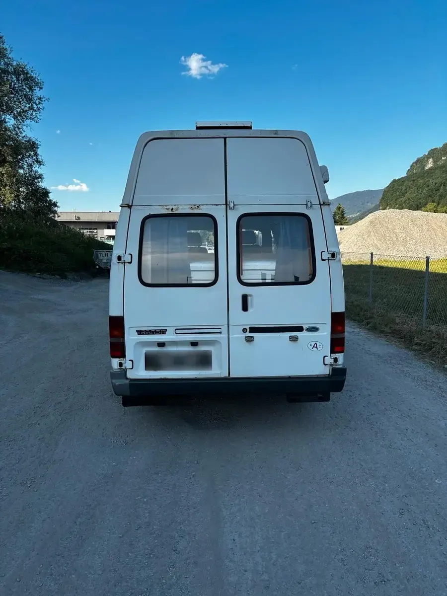 Gebraucht Ford Transit 78 PS (57 kW) 1989 Weiß Van / Kleinbus