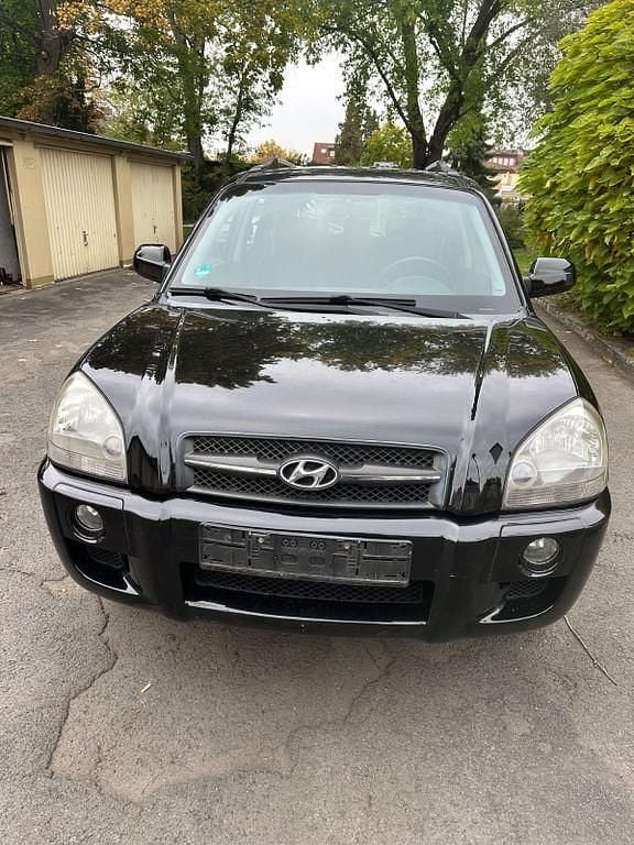 Schwarz Gebraucht 2008 Hyundai Tucson GLS SUV | 3.490 € (Fairer Preis) - Bild 1/4
