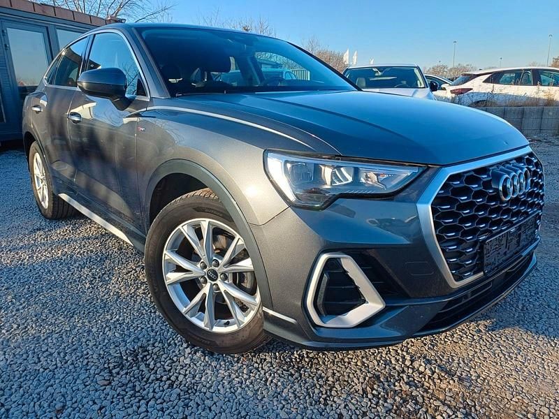 Grau Gebraucht 2022 Audi Q3 Sportback S-Line SUV | 23.899 € - Bild 1/4