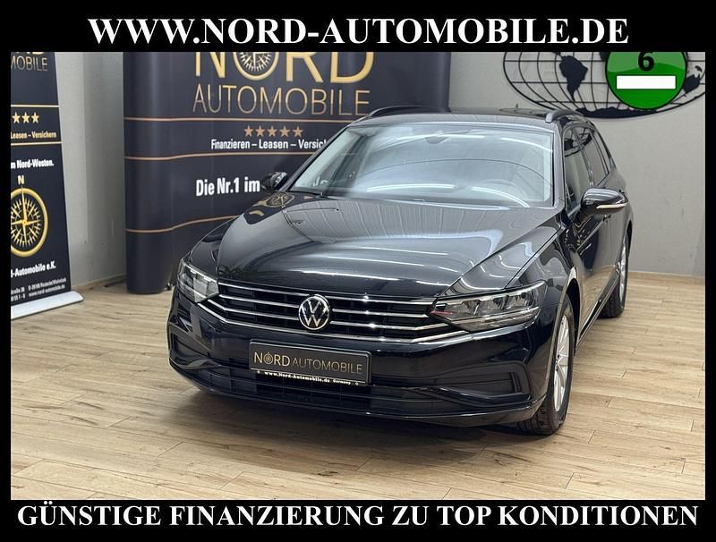 Gebraucht VW Passat 122 PS (89 kW) 2022 Deep black perleffek (metallic) Kombi