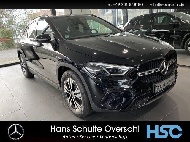 Schwarz Gebraucht 2025 Mercedes GLA200 Progressive SUV | 44.790 € (Etwas zu teuer) - Bild 1/4