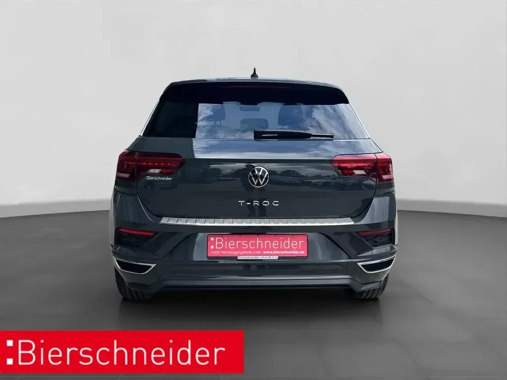 Second-hand VW T-Roc Sport 150 CP (110 kW) 2021 Gri SUV