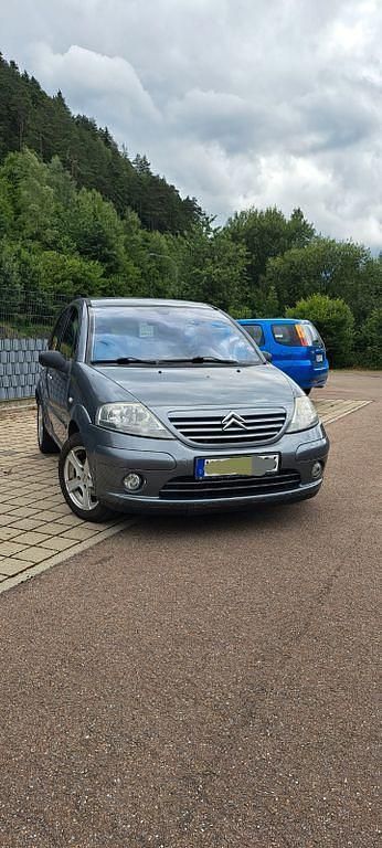 Grau Gebraucht 2004 Citroën C3 Style Kleinwagen | 3.500 € - Bild 1/1