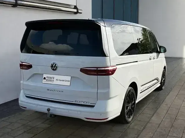 Usata VW Multivan Edition 150 CV (110 kW) 2024 Bianco Monovolume