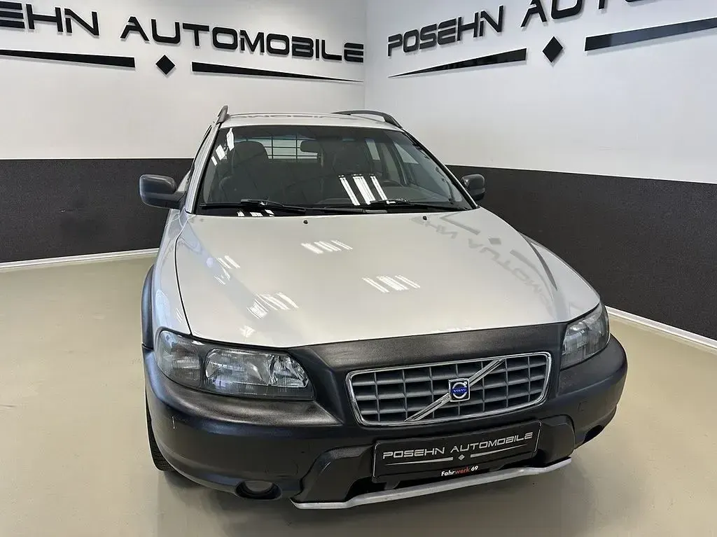 Gebraucht Volvo XC70 163 PS (119 kW) 2003 Silber Kombi