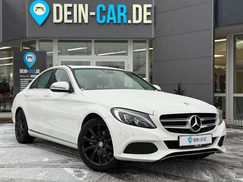 Gebraucht Mercedes C200 184 PS (135 kW) 2017 Weiß Limousine