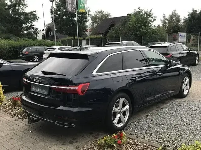 Gebraucht Audi A6 Sport 204 PS (150 kW) 2020 Blau Kombi