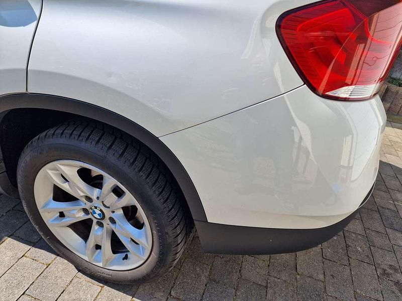 Gebraucht BMW X1 143 PS (105 kW) 2011 Weiß SUV