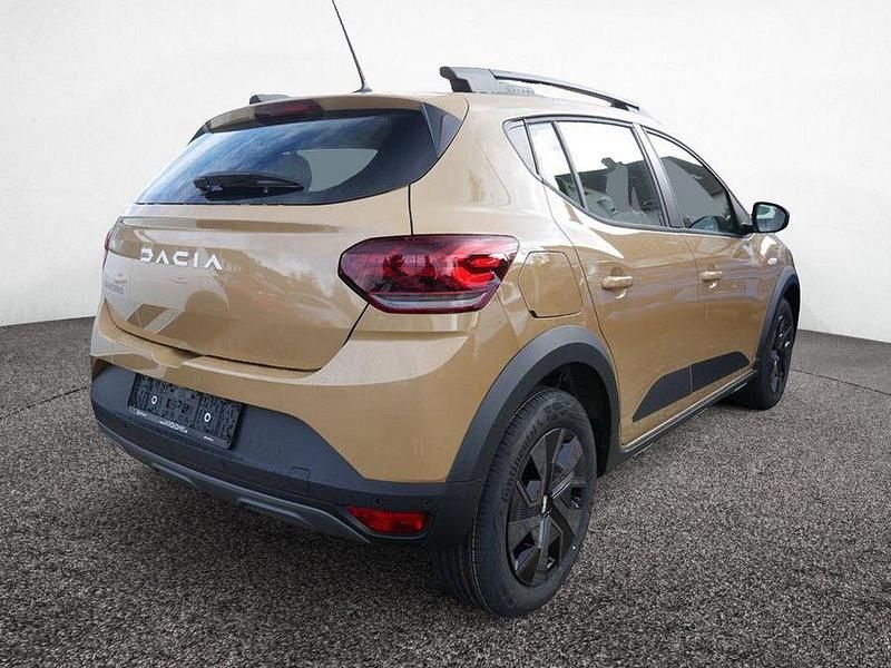 Gebraucht Dacia Sandero Expression 91 PS (66 kW) 2025 Sandstone Kleinwagen