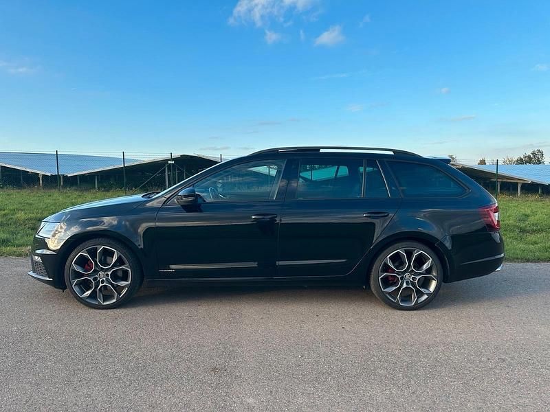 Gebraucht Skoda Octavia RS 184 PS (135 kW) 2019 Schwarz Kombi