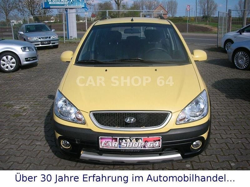 Second-hand Hyundai Getz 97 CP (71 kW) 2007 Galben Hatchback