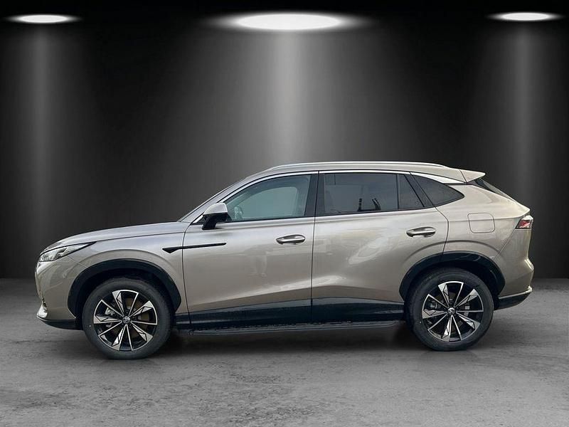 Neu MG HS Luxury 224 PS (164 kW) 2026 Sterling silver SUV