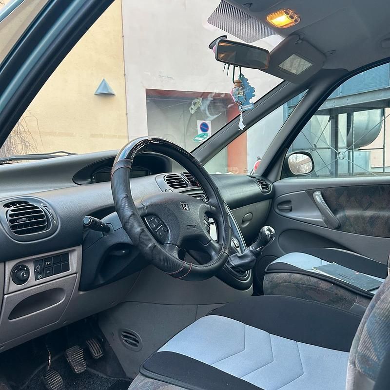 Gebraucht Citroën Xsara Picasso 126 PS (92 kW) 2005 Blau Van / Kleinbus