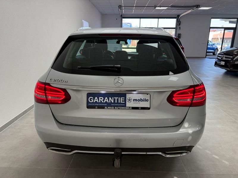 Gebraucht Mercedes C200 136 PS (100 kW) 2017 Silber Kombi