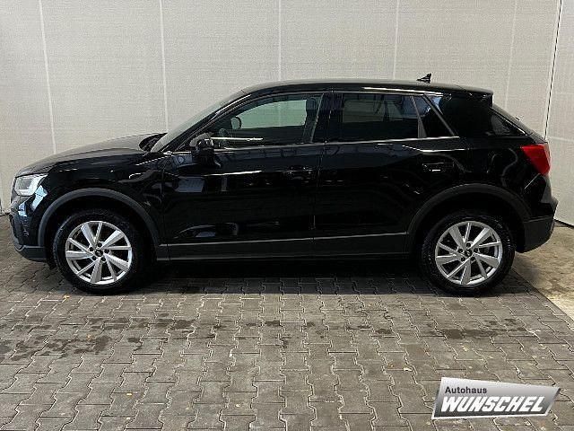 Gebraucht Audi Q2 Sport 150 PS (110 kW) 2022 Schwarz SUV