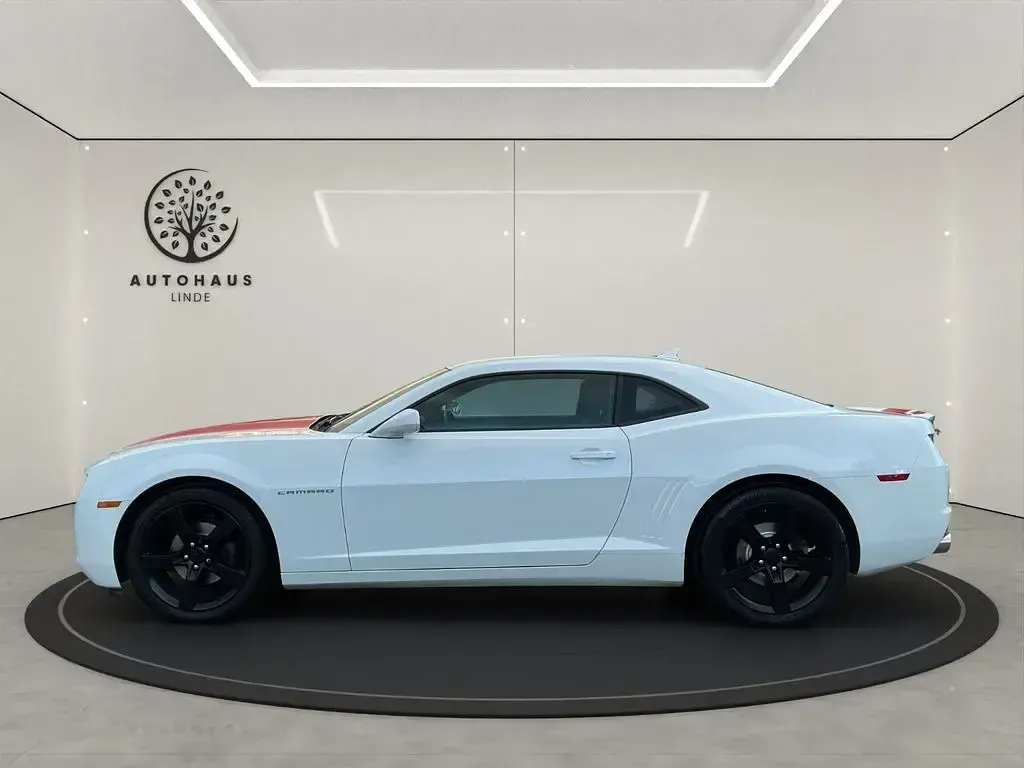 Gebraucht Chevrolet Camaro 328 PS (241 kW) 2012 Weiß Coupé