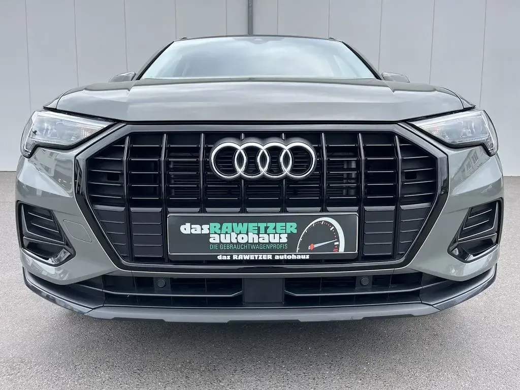 Gebraucht Audi Q3 Advanced Plus 150 PS (110 kW) 2022 Chronosgrau SUV
