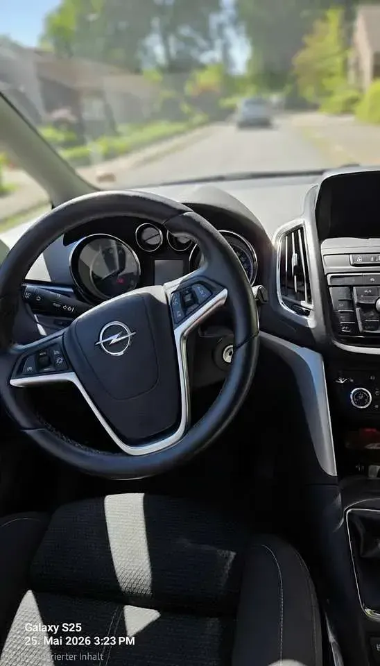 Gebraucht Opel Zafira Tourer Active 150 PS (110 kW) 2014 Grau Van / Kleinbus