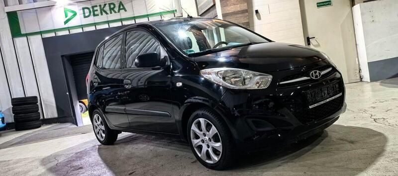 Schwarz Gebraucht 2013 Hyundai i10 Edition Kleinwagen | 4.500 € (Fairer Preis) - Bild 1/4