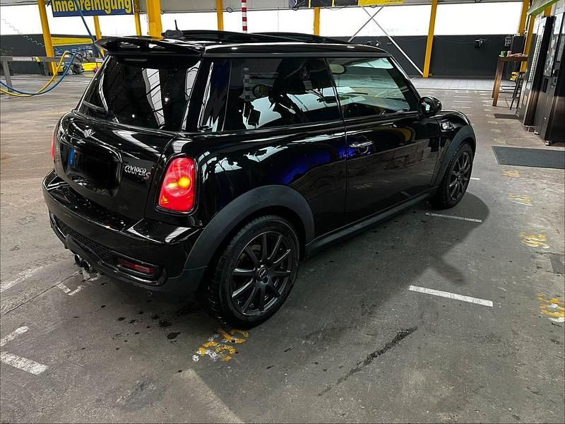 Gebraucht Mini Cooper S 184 PS (135 kW) 2011 Schwarz Kleinwagen
