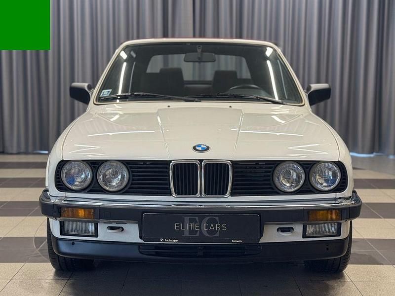 Gebraucht BMW 325 170 PS (125 kW) 1987 Weiß Cabrio