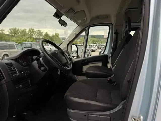 Gebraucht Citroën Jumper Live 131 PS (96 kW) 2015 Blau Van / Kleinbus