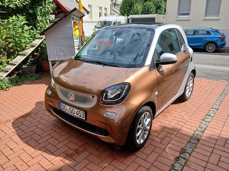 Bronze Gebraucht 2016 Smart ForTwo Coupé Passion Coupé | 9.500 € (Guter Preis) - Bild 1/4