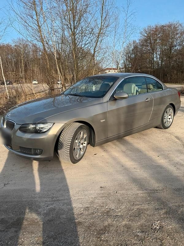 Gebraucht BMW 335 Cabriolet 306 PS (225 kW) 2007 Gold Cabrio