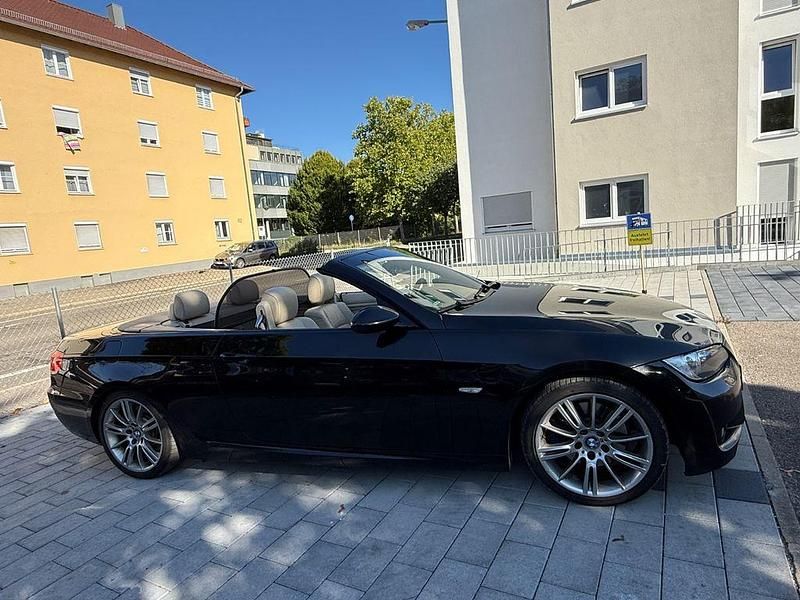 Gebraucht BMW 325 Cabriolet M Sport 197 PS (144 kW) 2008 Schwarz Cabrio
