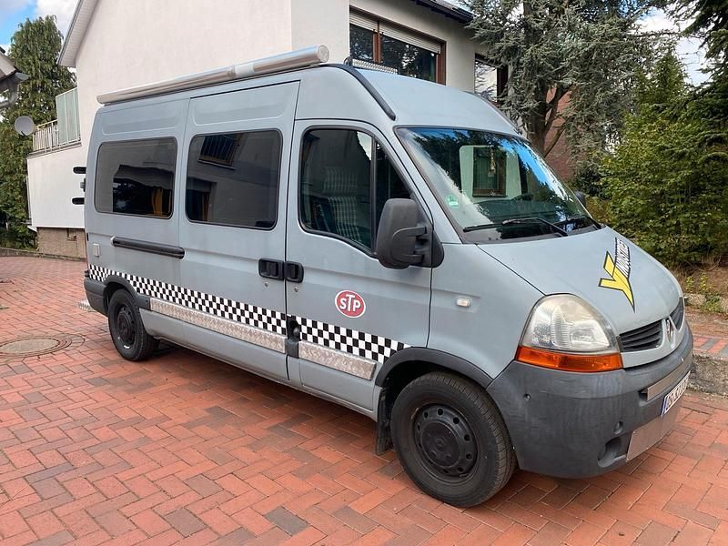 Grau Gebraucht 2006 Renault Master Van | 14.200 € - Bild 1/4