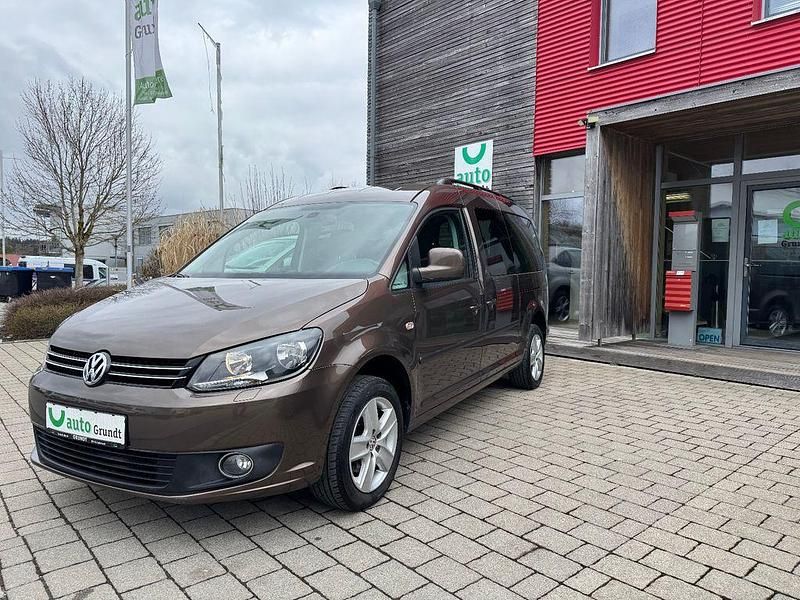 Gebraucht VW Caddy Maxi Comfortline 102 PS (75 kW) 2011 Toffeebraun Van / Kleinbus