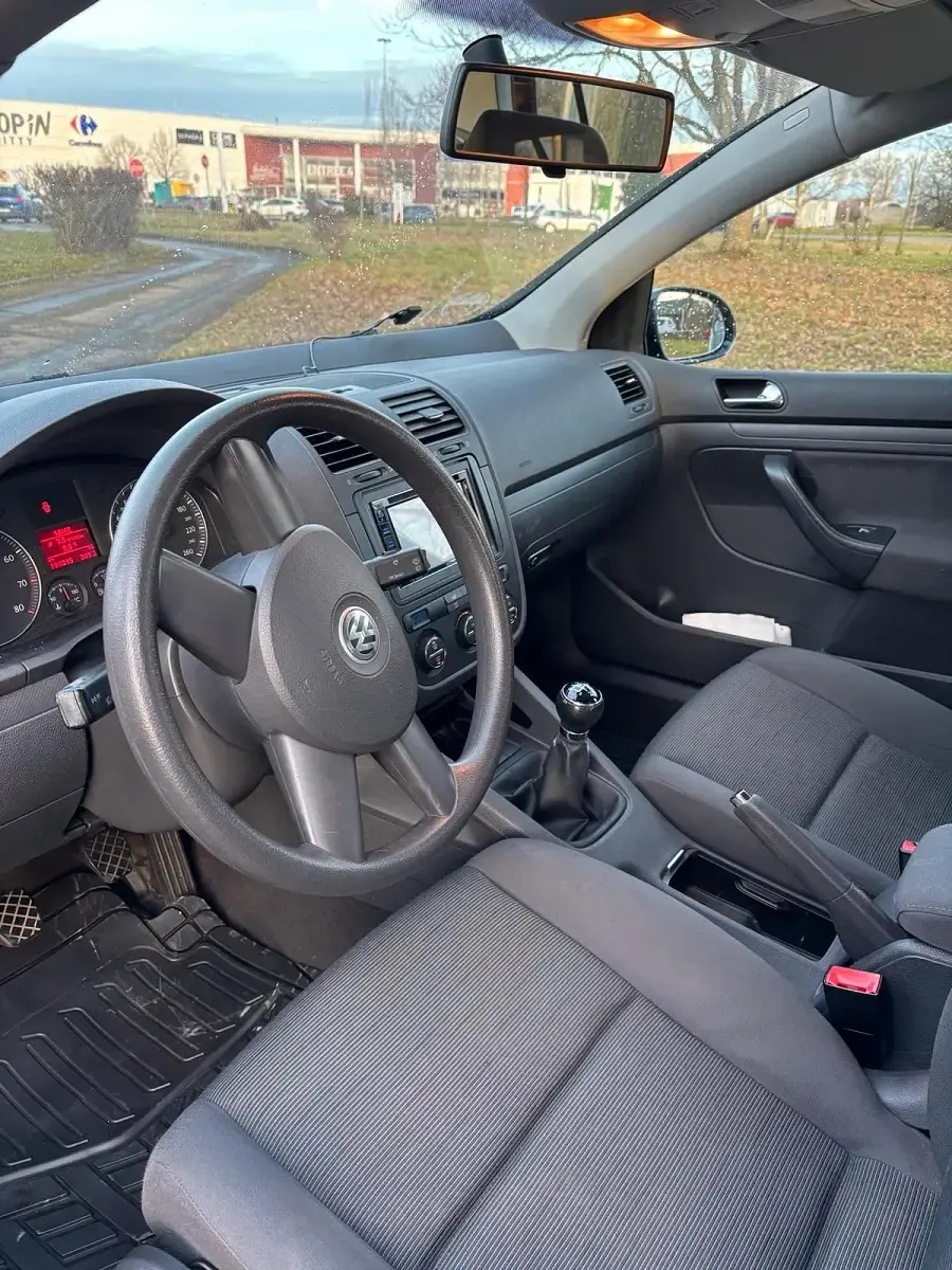 Gebraucht VW Golf V 102 PS (75 kW) 2005 Blau Kleinwagen