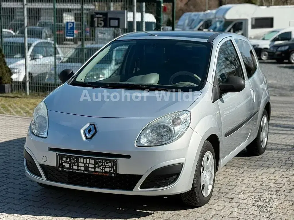Używany Renault Twingo Expression 58 KM (42 kW) 2008 Szary Hatchback