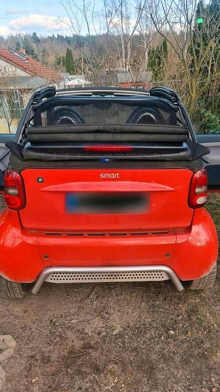 Używany Smart ForTwo Cabrio 61 KM (44 kW) 2003 Czerwony Kabriolet