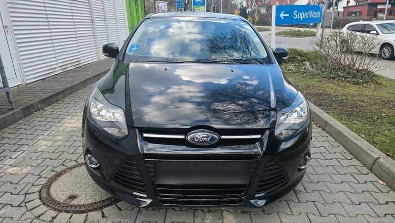 Gebraucht Ford Focus Titanium 150 PS (110 kW) 2012 Schwarz Limousine