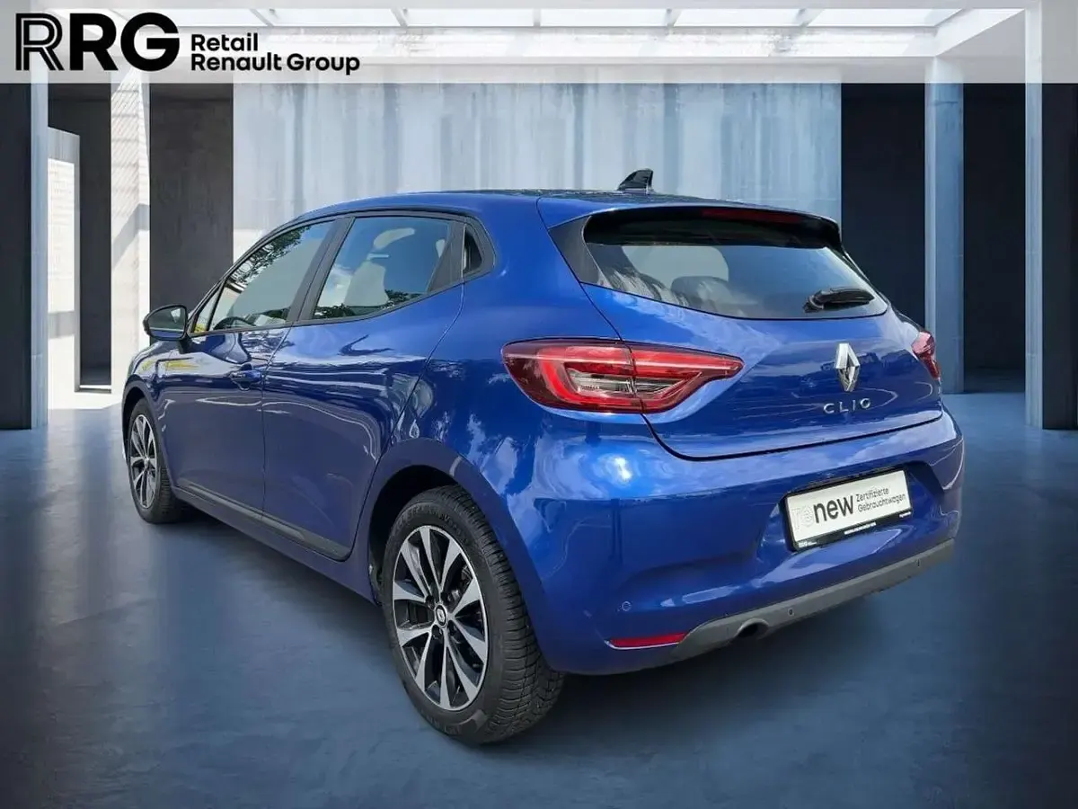 Gebraucht Renault Clio Equilibre 91 PS (66 kW) 2023 Iron blau Kleinwagen