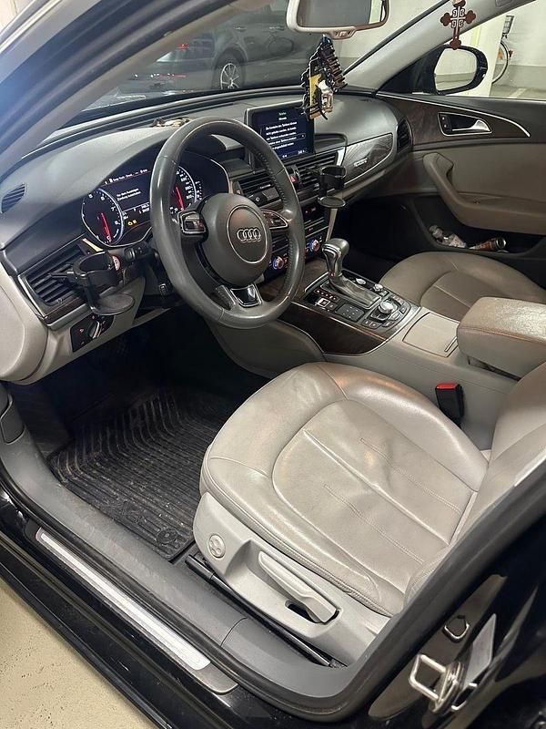 Second-hand Audi A6 310 CP (228 kW) 2012 Negru Berlinǎ